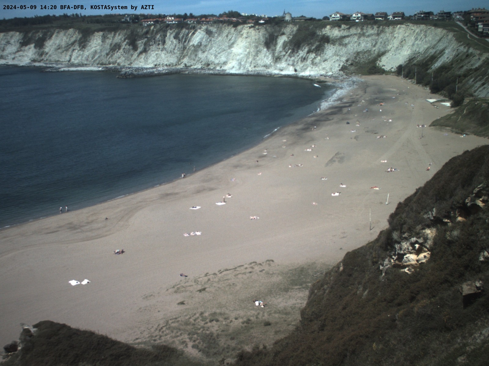 Vista panorámica de la cámara 02 de la playa de Arrigunaga