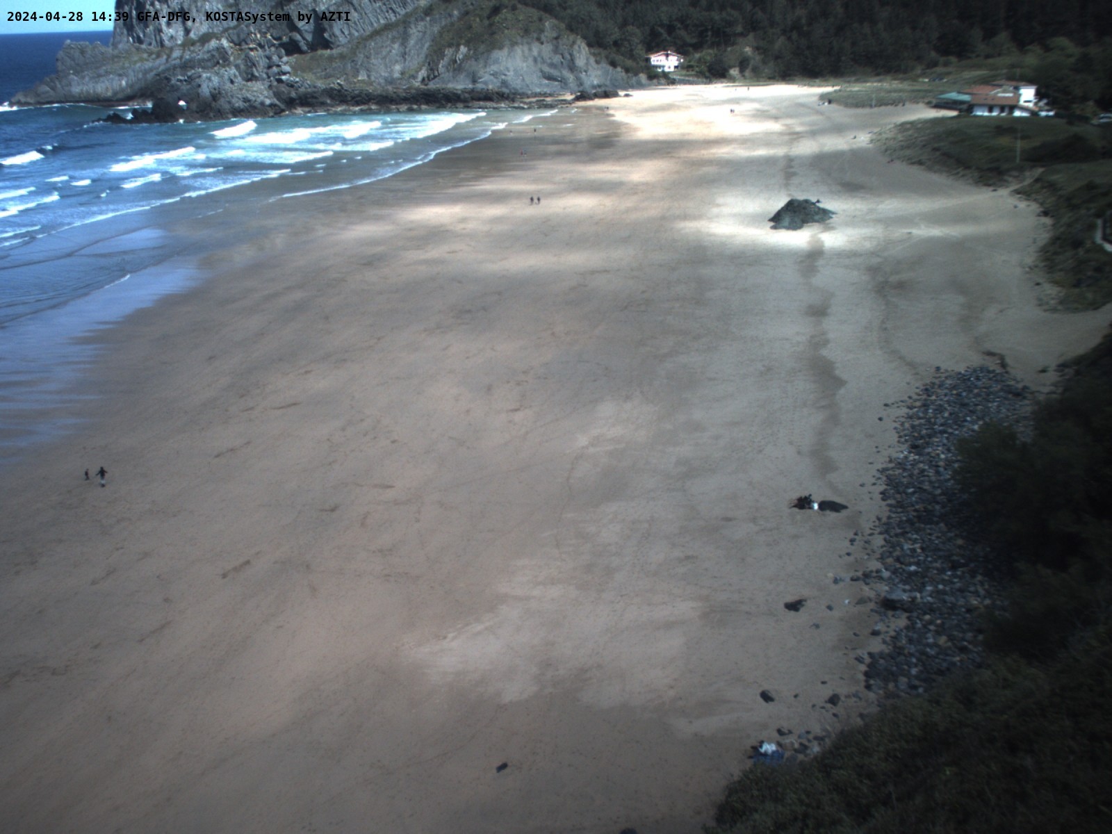 Vista panorámica de la cámara 1 de la playa de Laga